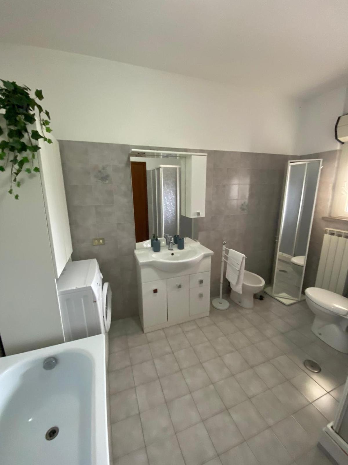 Vila Il Tulipano Civitavecchia Exteriér fotografie